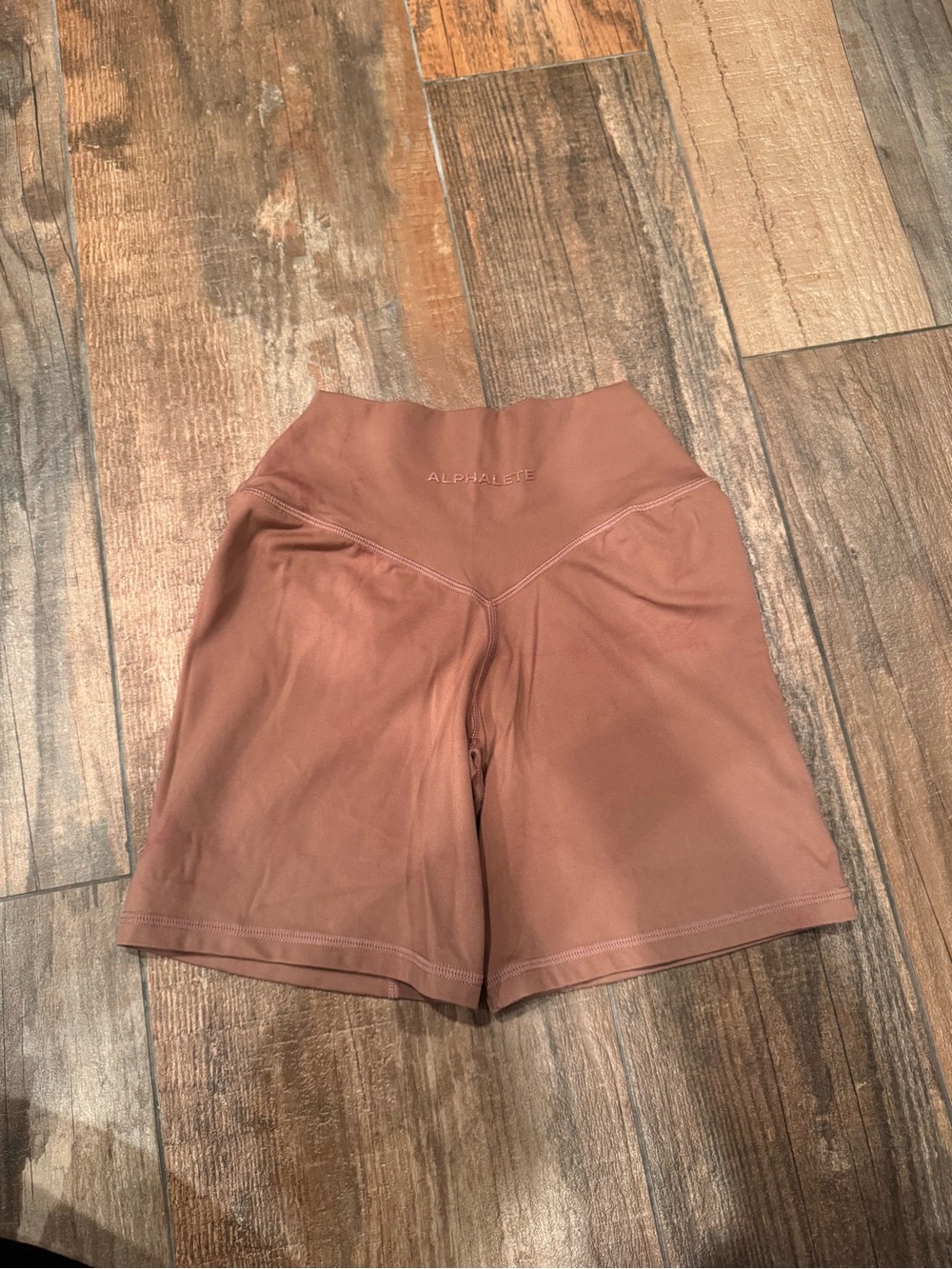 Alphalete Alphalux Wonder Shorts 6”